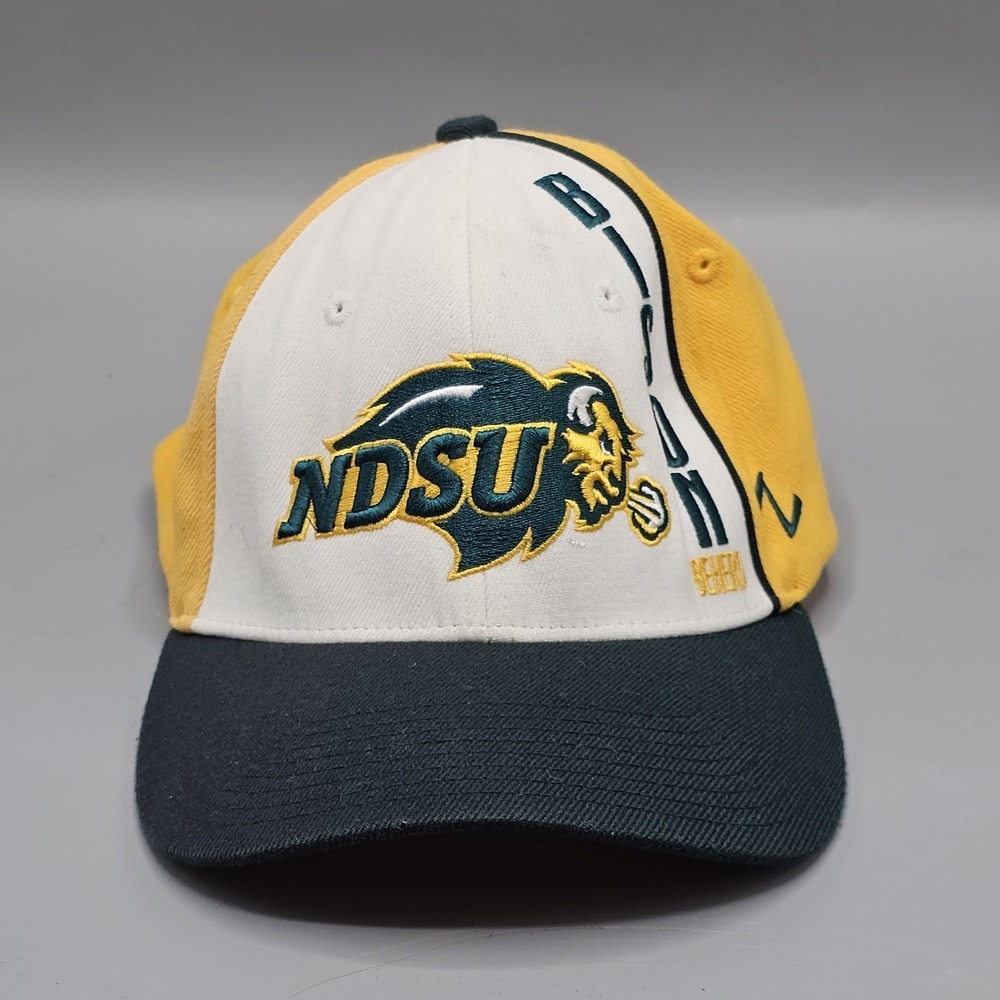Vintage Zephyr North Dakota State Bison Hat NDSU Bison Fitted M/L Beherd